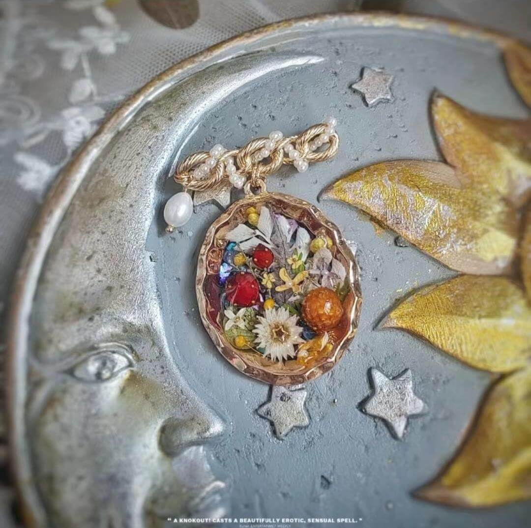 Isle of Wheat Garden Brooch